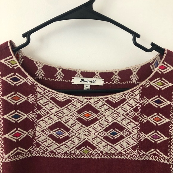 Linen Embroidered Blouse - Picture 4 of 4